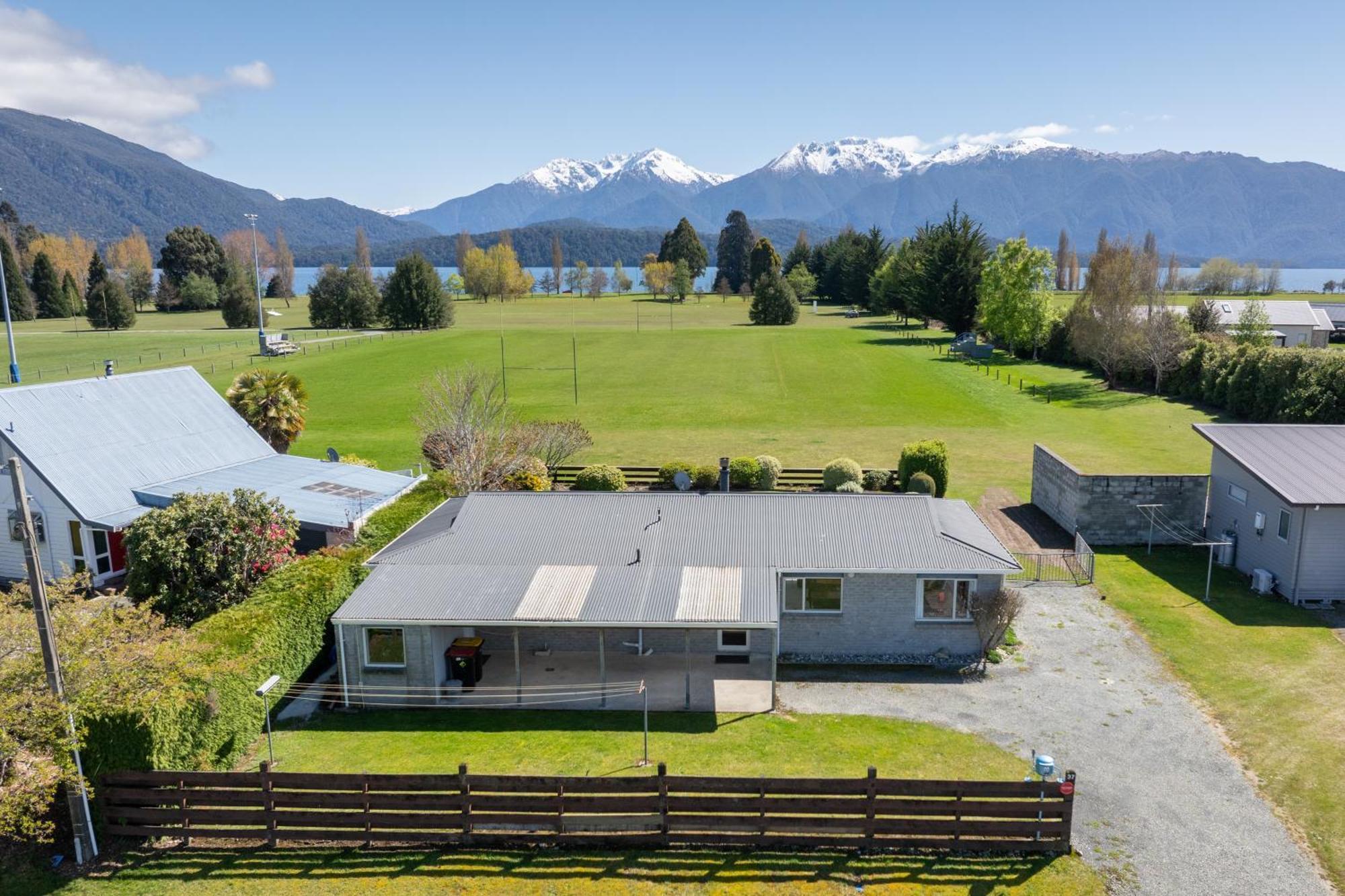 Kepler Retreat - Te Anau Holiday Home Exterior foto